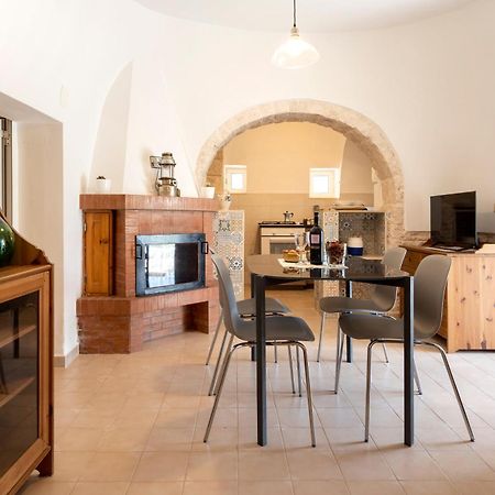 マルティナ・フランカ Trullo Grecla With Pool And Parkingヴィラ エクステリア 写真